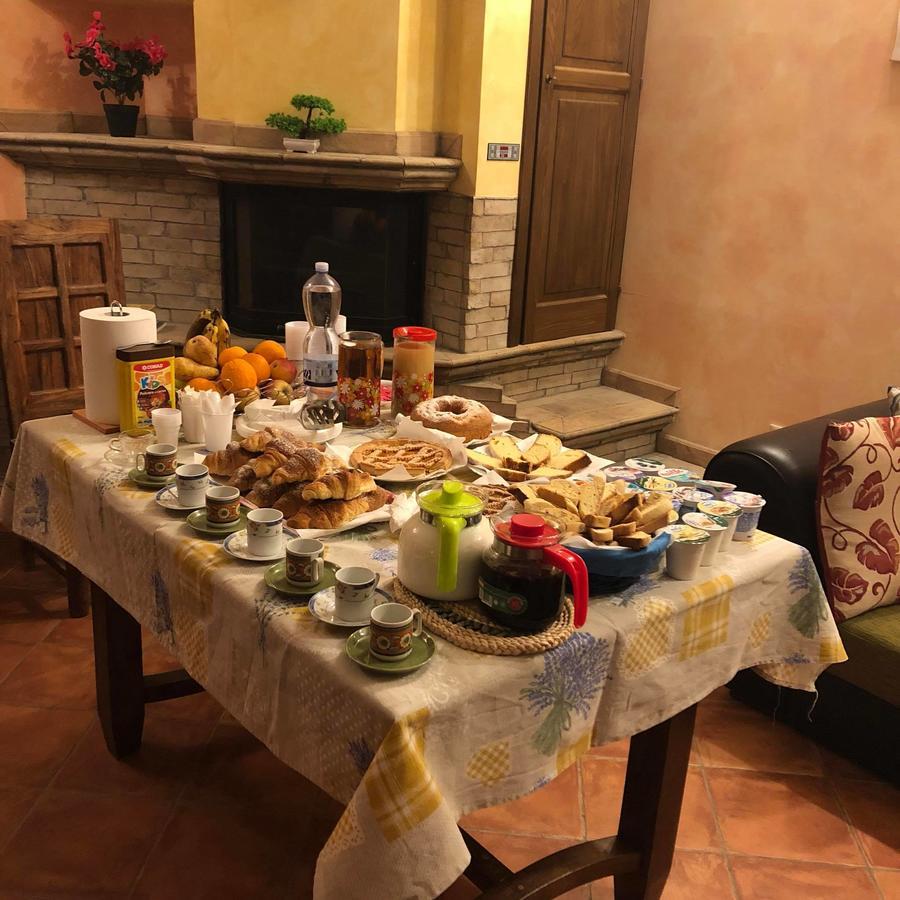 Grotte di Castro Agriturismo Pianezzeヴィラ エクステリア 写真