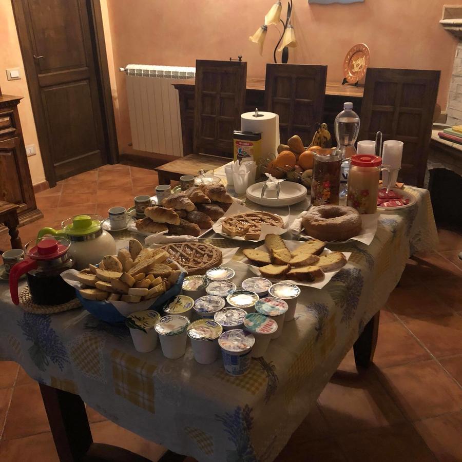 Grotte di Castro Agriturismo Pianezzeヴィラ エクステリア 写真
