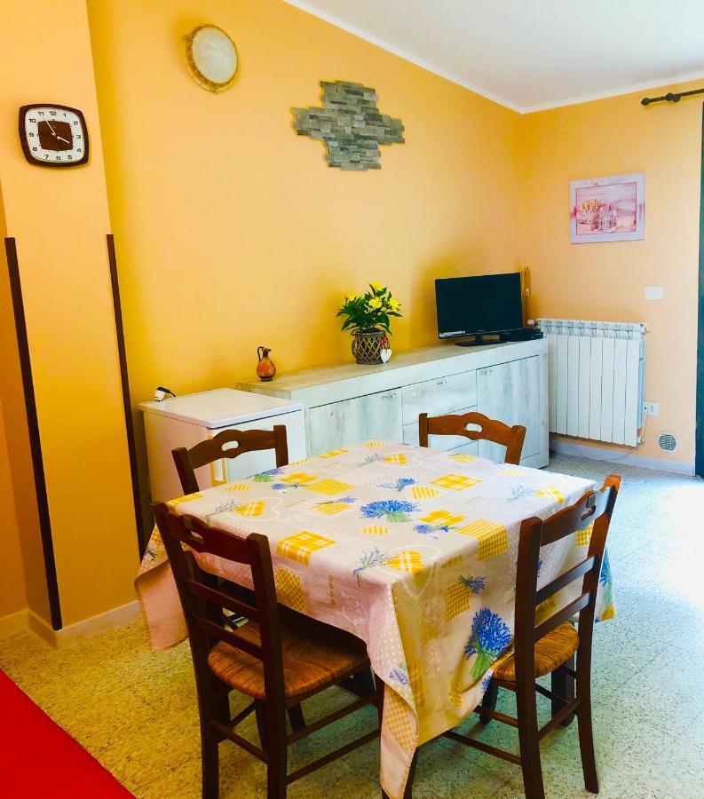 Grotte di Castro Agriturismo Pianezzeヴィラ エクステリア 写真