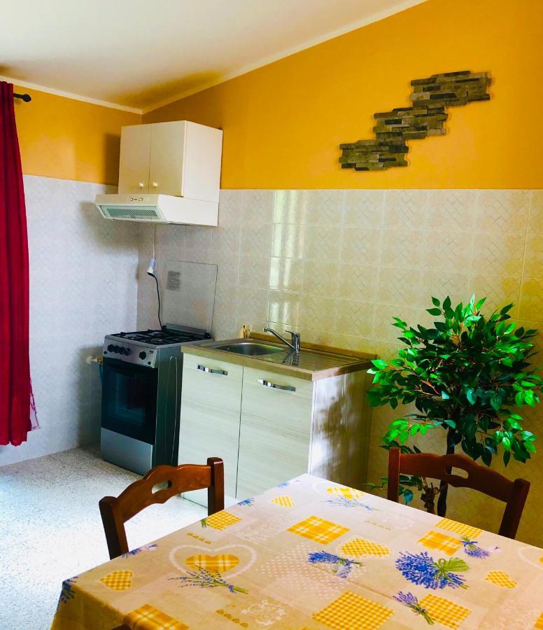 Grotte di Castro Agriturismo Pianezzeヴィラ エクステリア 写真