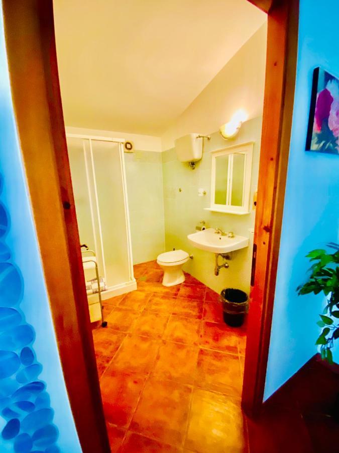 Grotte di Castro Agriturismo Pianezzeヴィラ エクステリア 写真