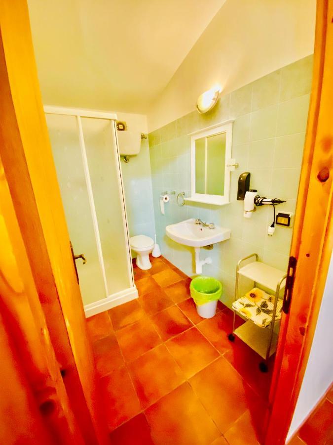 Grotte di Castro Agriturismo Pianezzeヴィラ エクステリア 写真