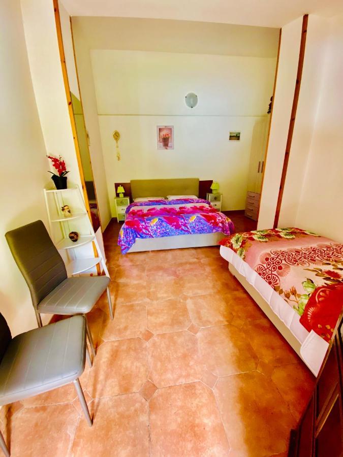 Grotte di Castro Agriturismo Pianezzeヴィラ エクステリア 写真
