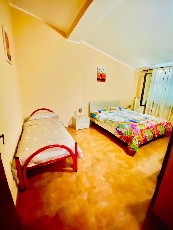 Grotte di Castro Agriturismo Pianezzeヴィラ エクステリア 写真